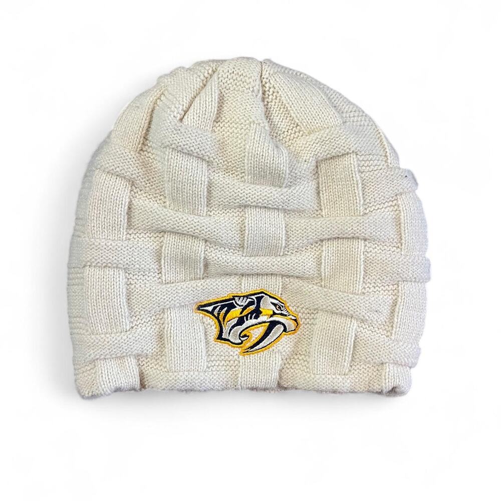NHL Nashville Predators Cream Knit Beanie Yellow Black Logo Hockey Winter Hat
